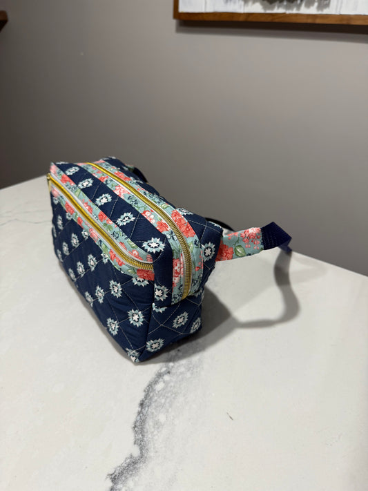 Everest Belt Bag - Small Town Fabric Co.