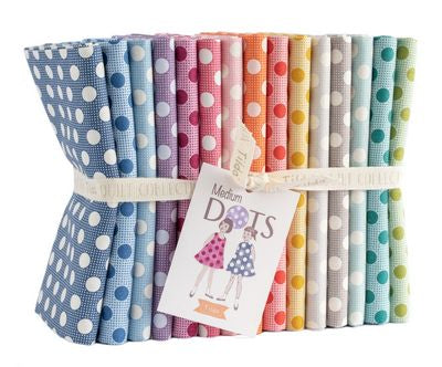 Tilda Medium Dots – Fat Quarter Bundle (15 pcs) - Small Town Fabric Co.