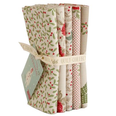 Tilda Fabrics – Merry Little Christmas Fat Quarter Bundle (5pc Cream) - Small Town Fabric Co.